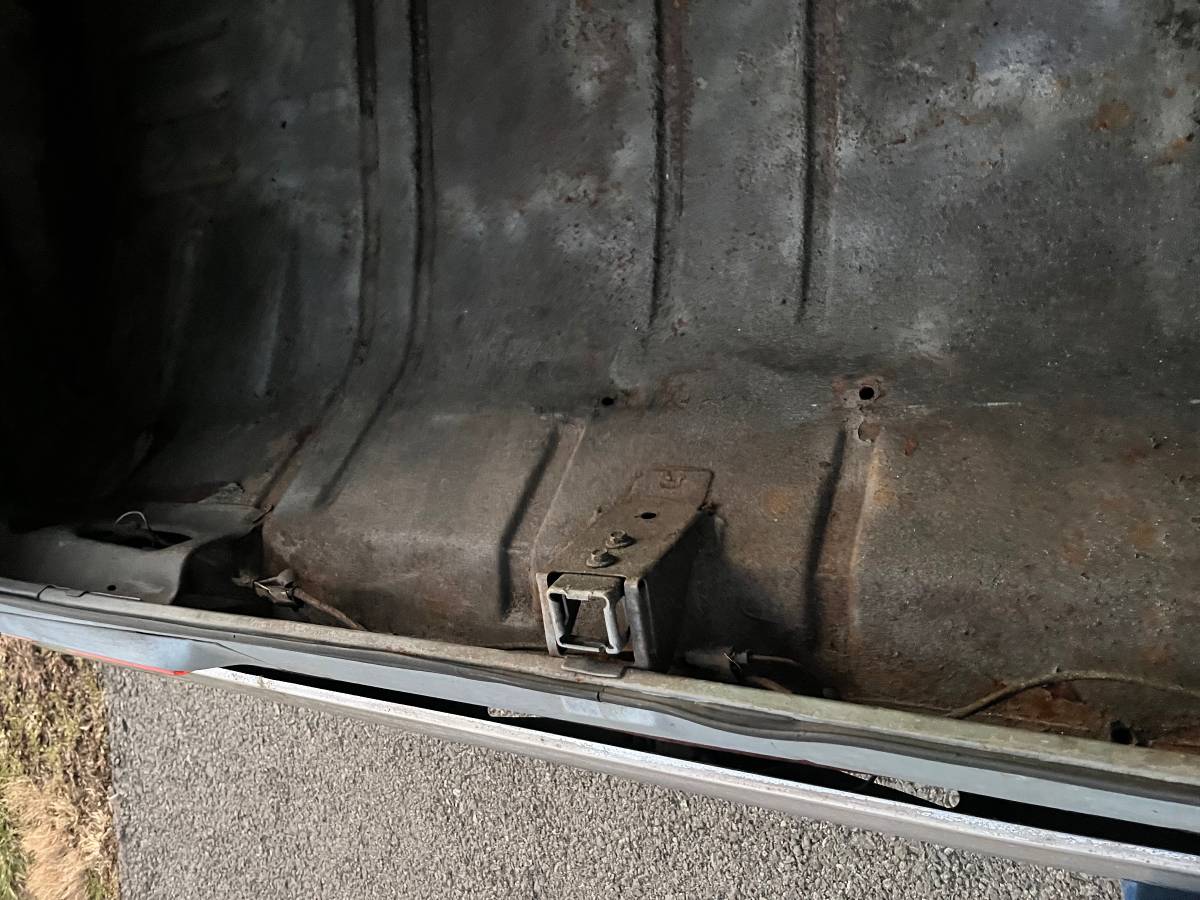 Chevy-chevrolet-bel-air-impala-biscayne-1966-10