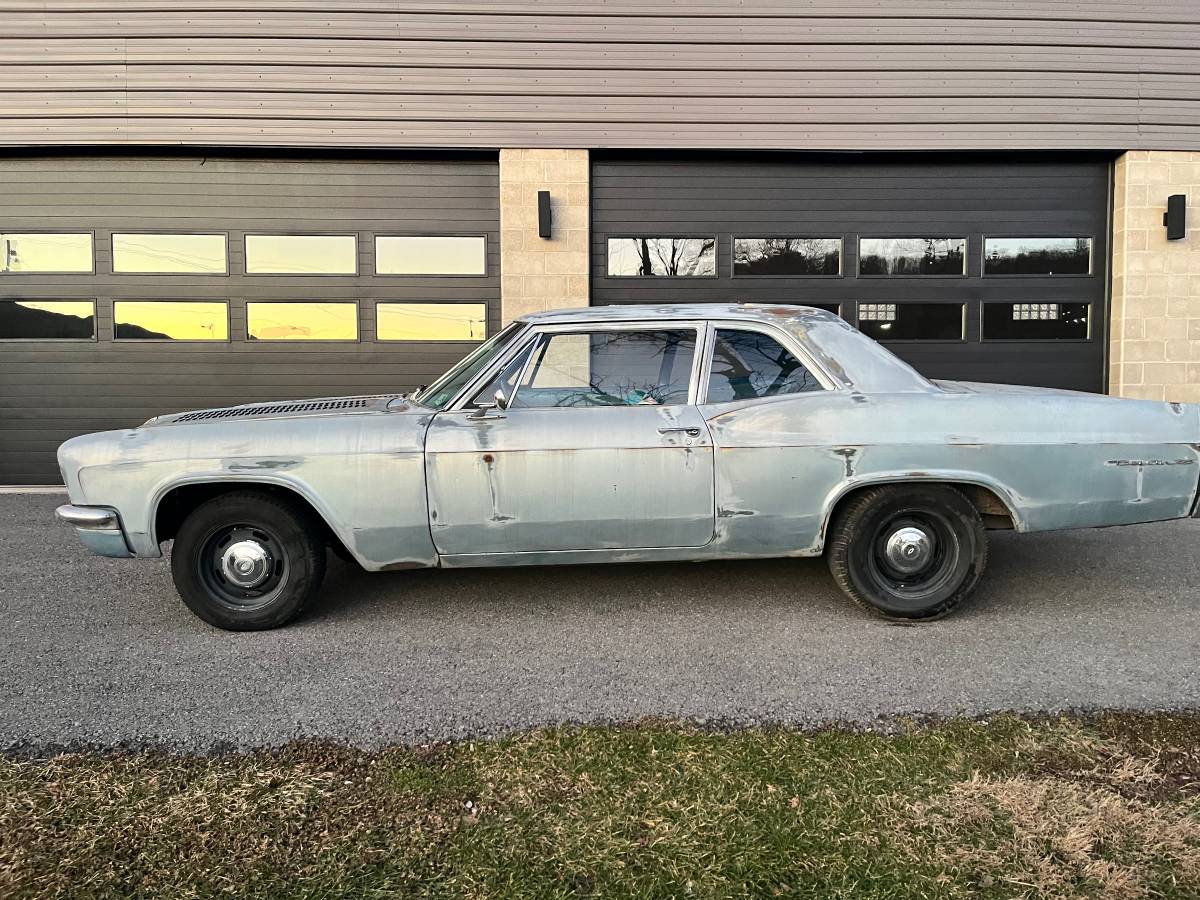 Chevy-chevrolet-bel-air-impala-biscayne-1966-18