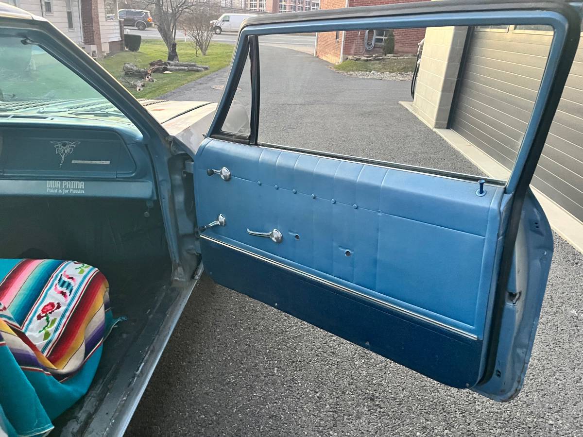 Chevy-chevrolet-bel-air-impala-biscayne-1966-2