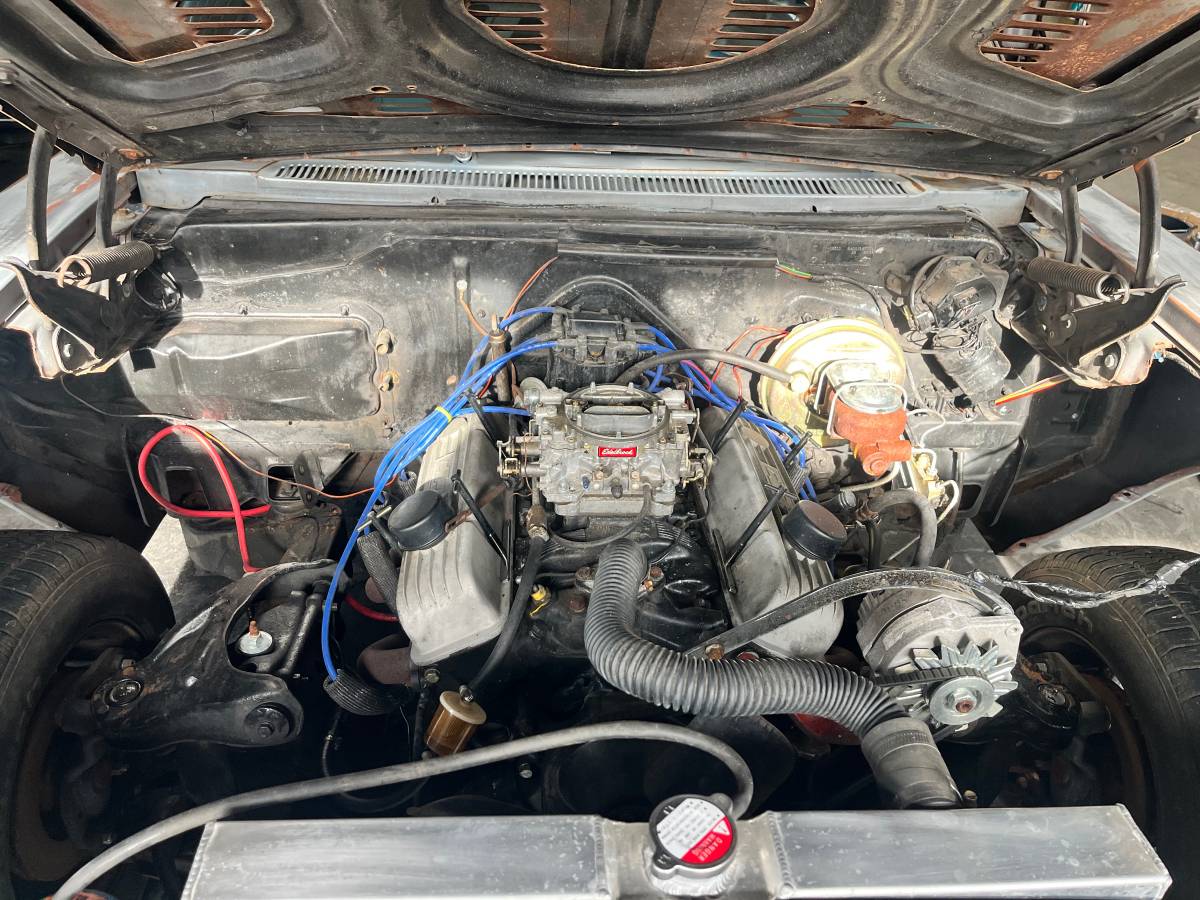 Chevy-chevrolet-bel-air-impala-biscayne-1966-4