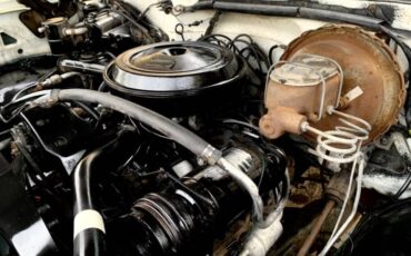 Chevy-chevrolet-gmc-c10-c-10-c20-c-20-1974-white-3