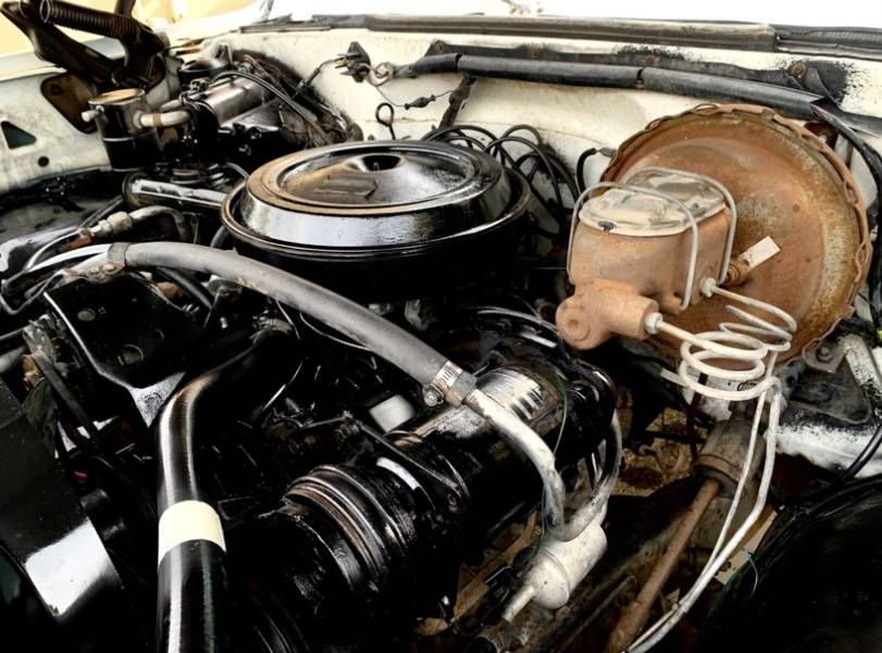 Chevy-chevrolet-gmc-c10-c-10-c20-c-20-1974-white-3