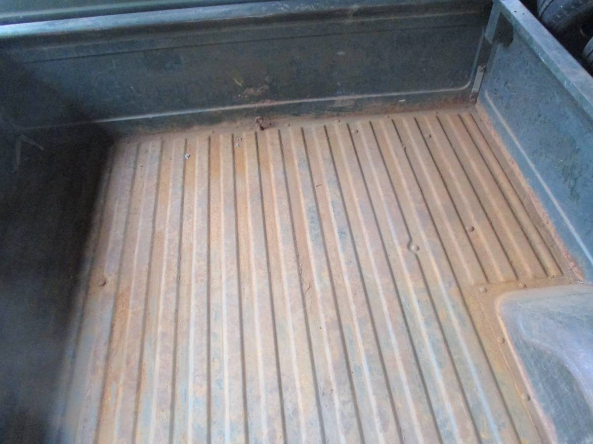 Chevy-cheyenne-c-20-1971-green-4