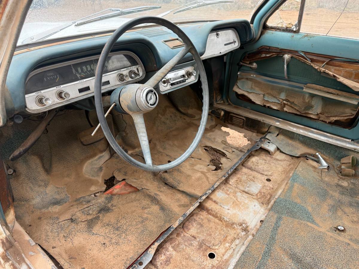 Chevy-corvair-1964-white-2