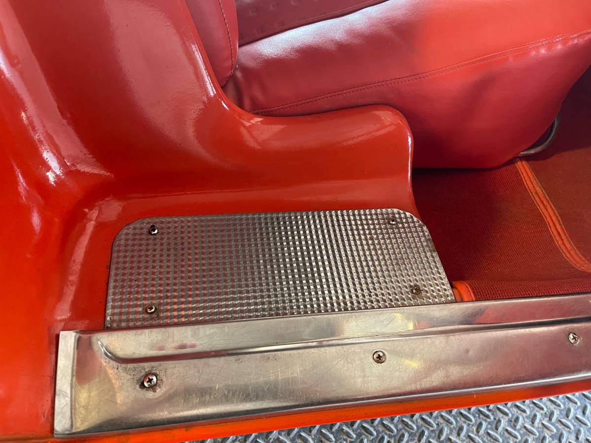 Chevy-corvette-1956-red-10