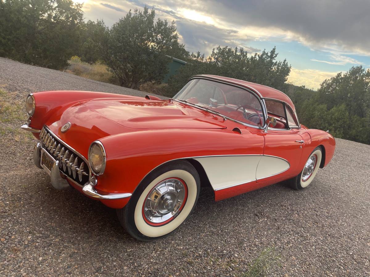 Chevy-corvette-1956-red-3