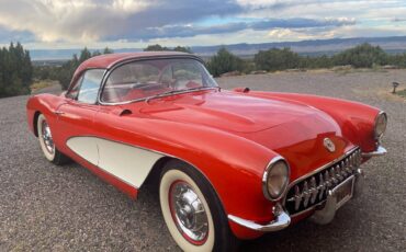 Chevy-corvette-1956-red
