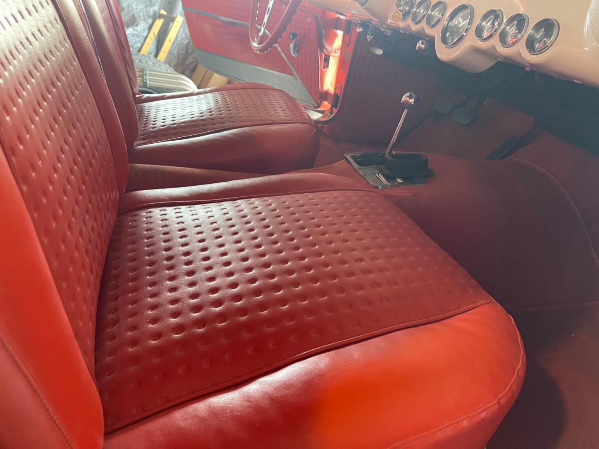 Chevy-corvette-1956-red-9