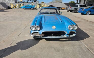 Chevy-corvette-1959-blue-10