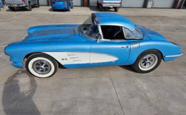 Chevy-corvette-1959-blue