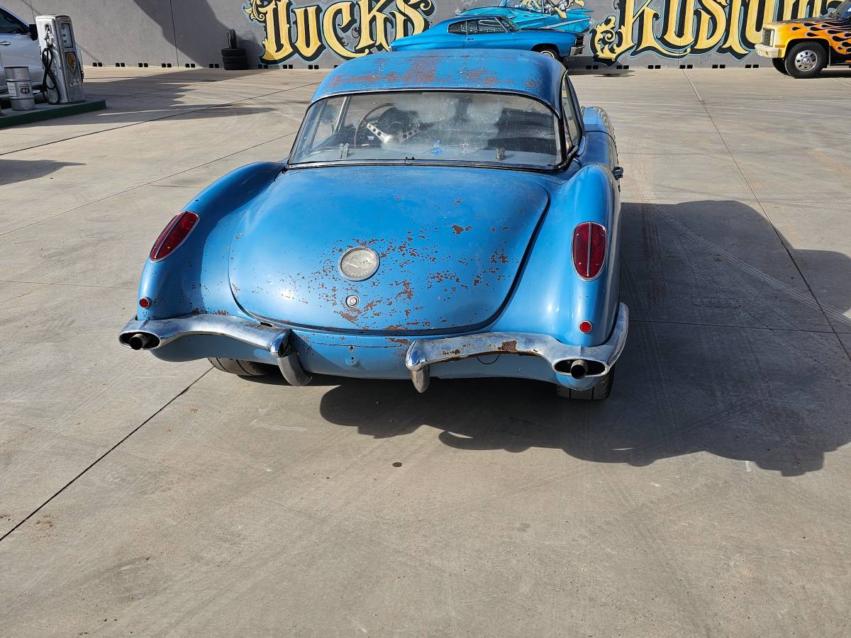 Chevy-corvette-1959-blue-3