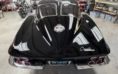 Chevy corvette 1964
