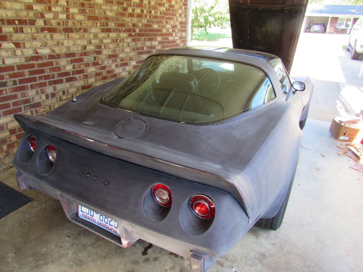 Chevy-corvette-1979-5