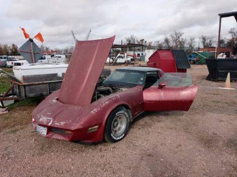 Chevy-corvette-1980