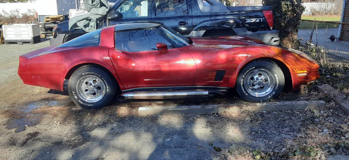 Chevy-corvette-1982-custom-3