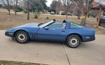 Chevy-corvette-1985-blue