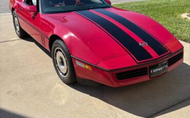 Chevy-corvette-1985-red