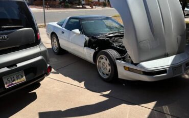 Chevy-corvette-1994-white-1