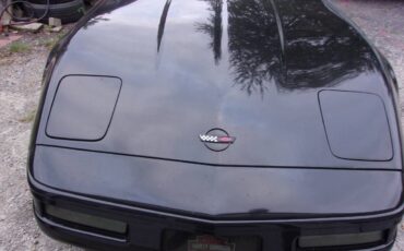 Chevy-corvette-1995-black