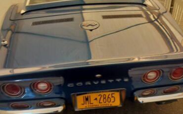 Chevy-corvette-convertible-1972-blue-4