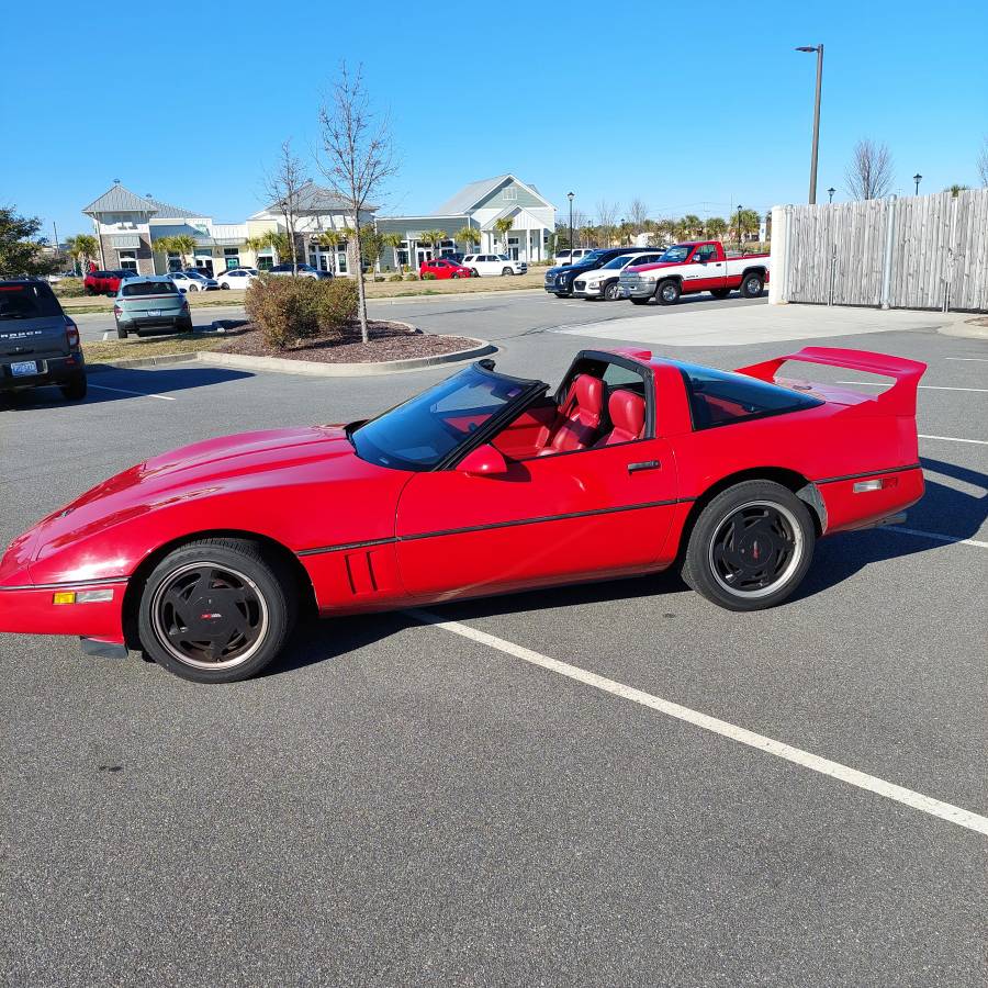 Chevy-corvette-convertible-1989-red-2