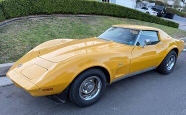 Chevy-corvette-coupe-1973-1