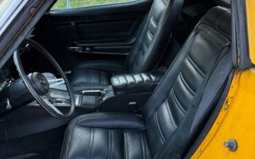 Chevy-corvette-coupe-1973-3