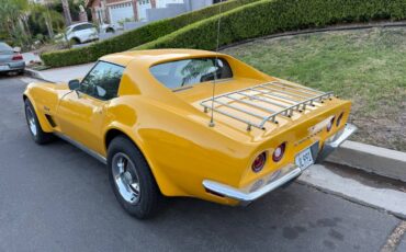 Chevy-corvette-coupe-1973