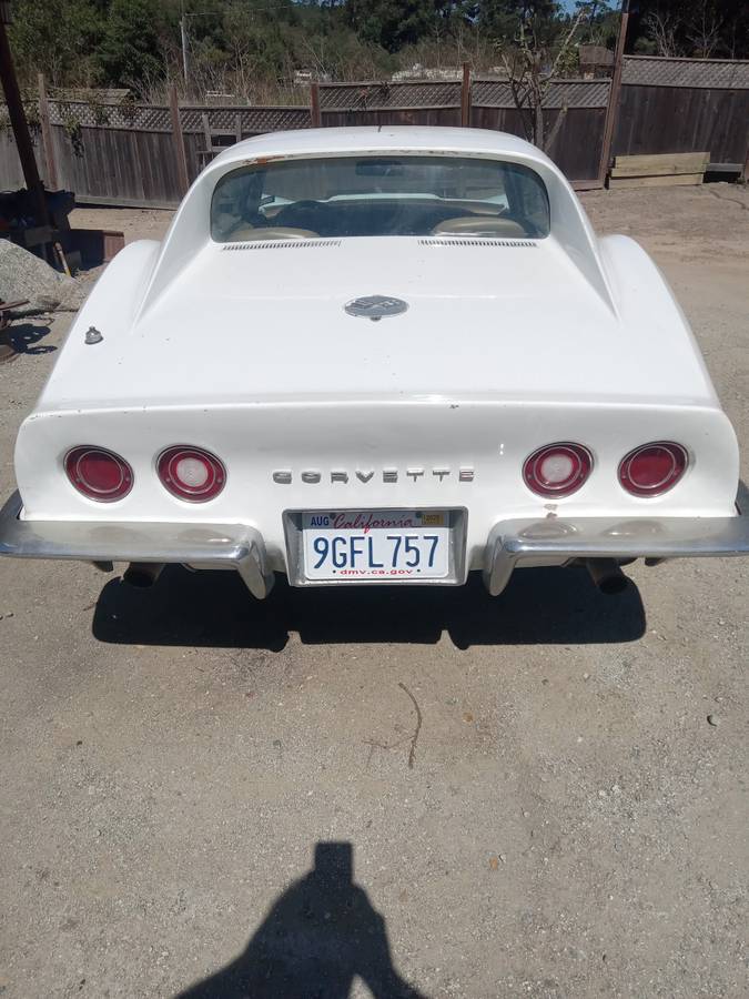 Chevy-corvette-stingray-coupe-1973-white-7
