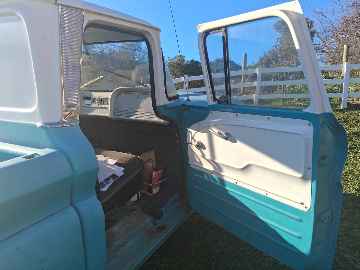 Chevy-custom-1963-custom-12