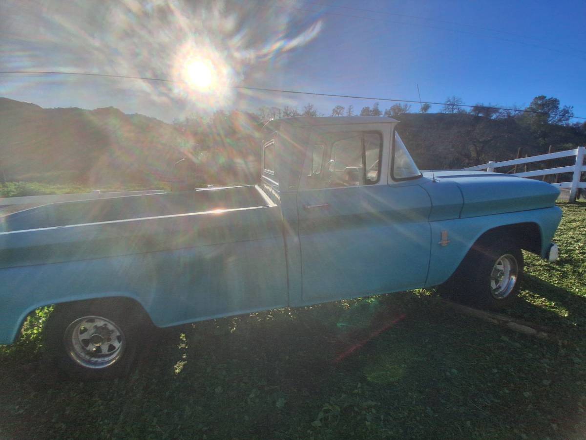 Chevy-custom-1963-custom-14