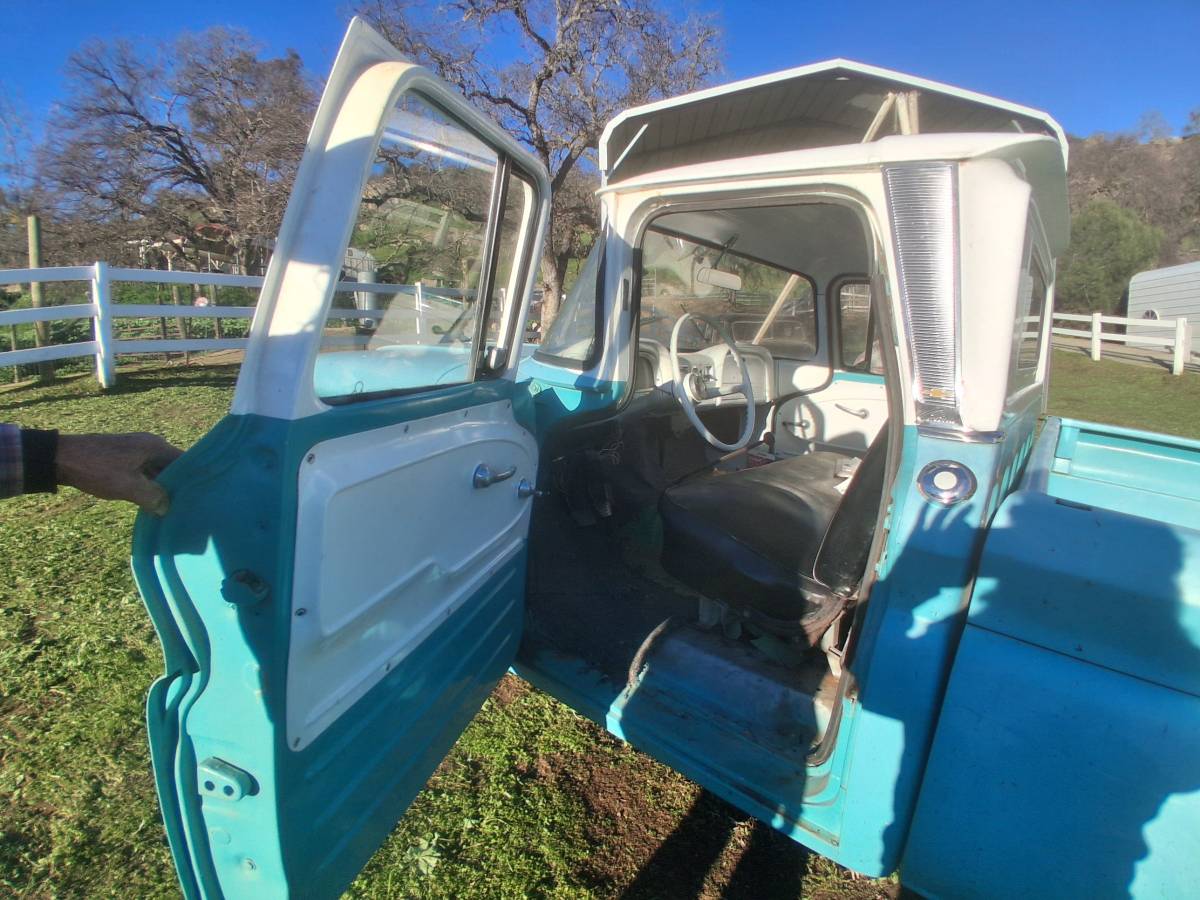 Chevy-custom-1963-custom-15