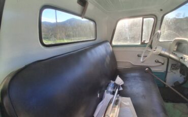 Chevy-custom-1963-custom-2