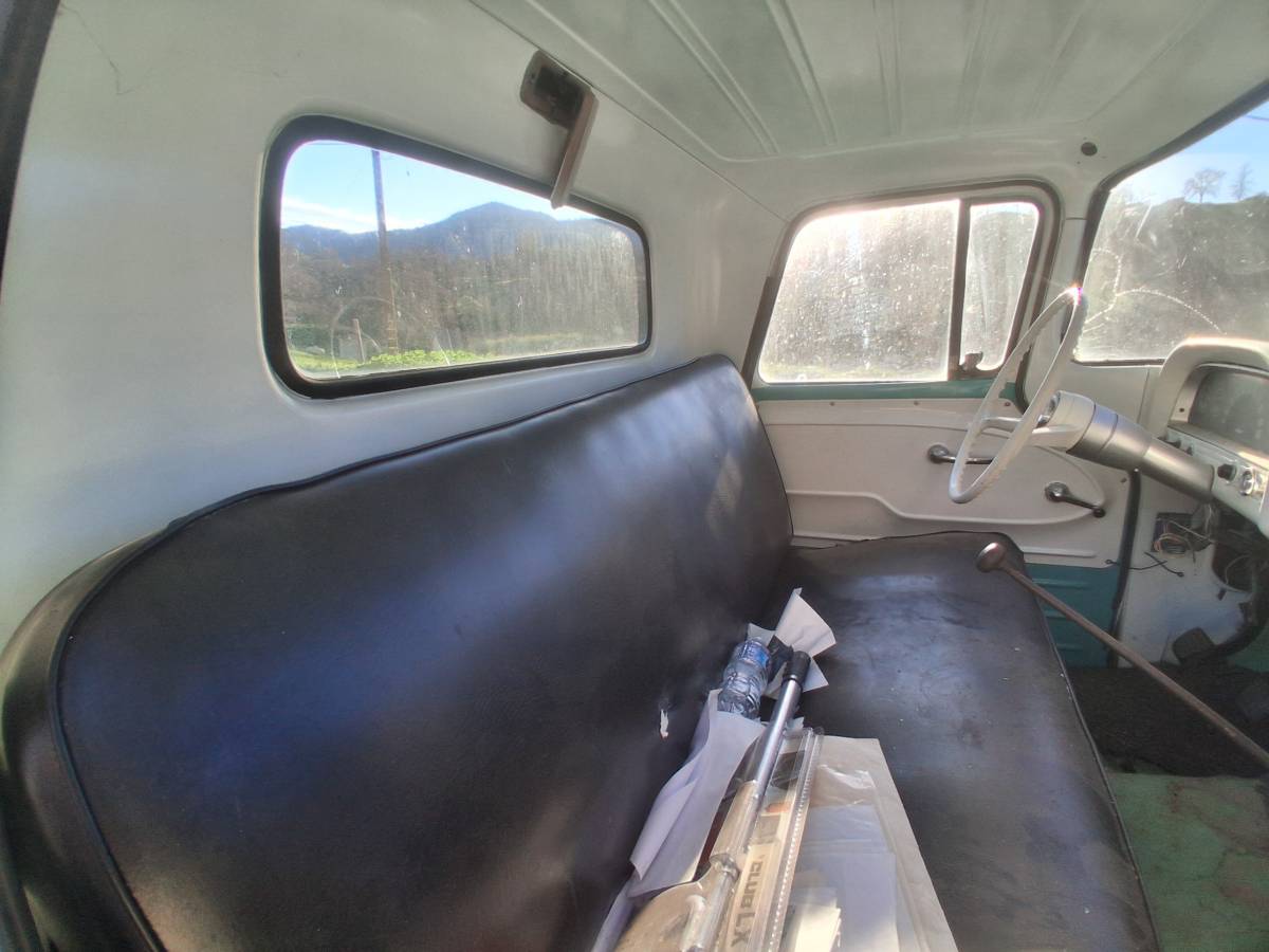 Chevy-custom-1963-custom-2