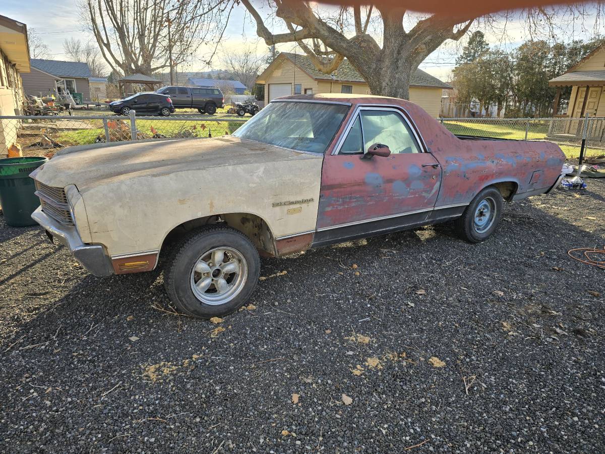 Chevy-elcamino-1972-custom-12