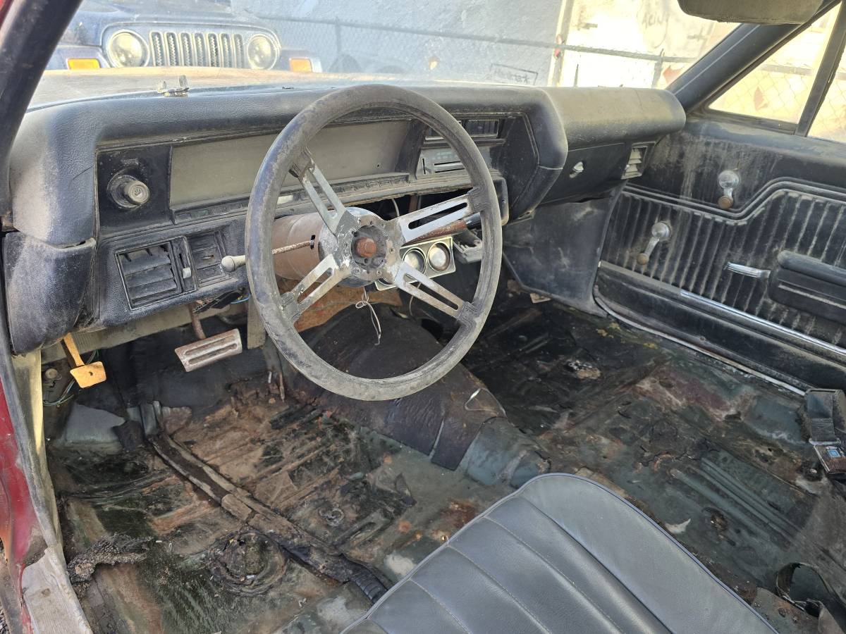 Chevy-elcamino-1972-custom-22