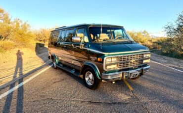 Chevy-express-2500-cargo-van-1995-custom-2