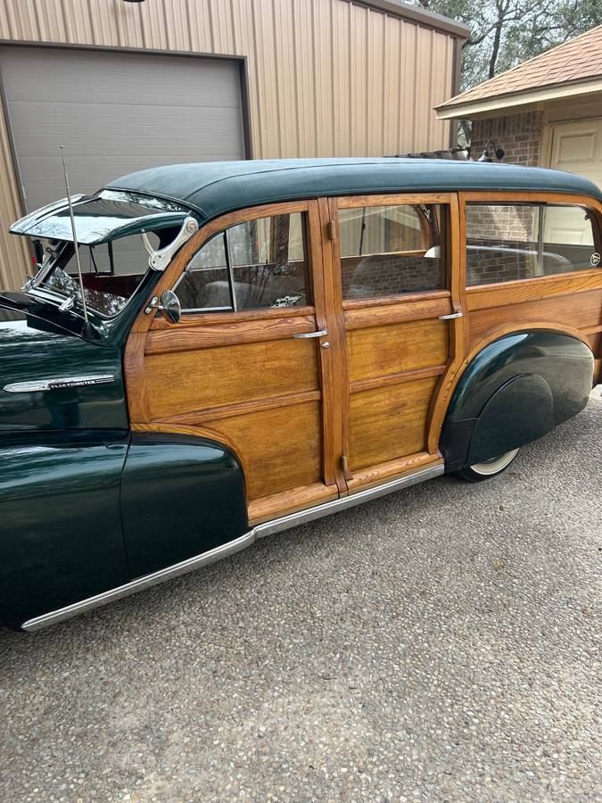 Chevy-fleetmaster-woody-1948-green-17