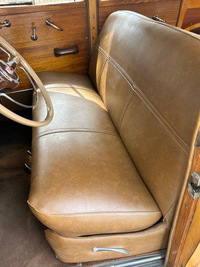 Chevy-fleetmaster-woody-1948-green-28