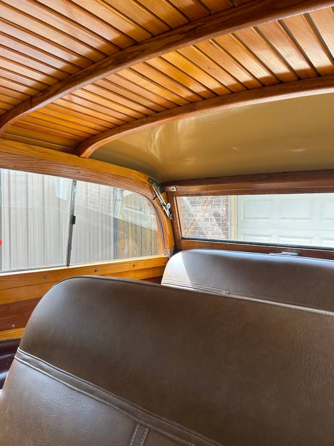 Chevy-fleetmaster-woody-1948-green-32