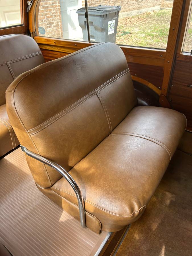 Chevy-fleetmaster-woody-1948-green-39