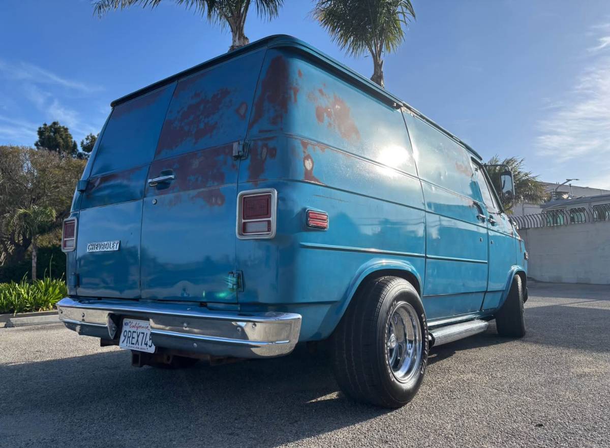 Chevy-g10-1979-blue-6