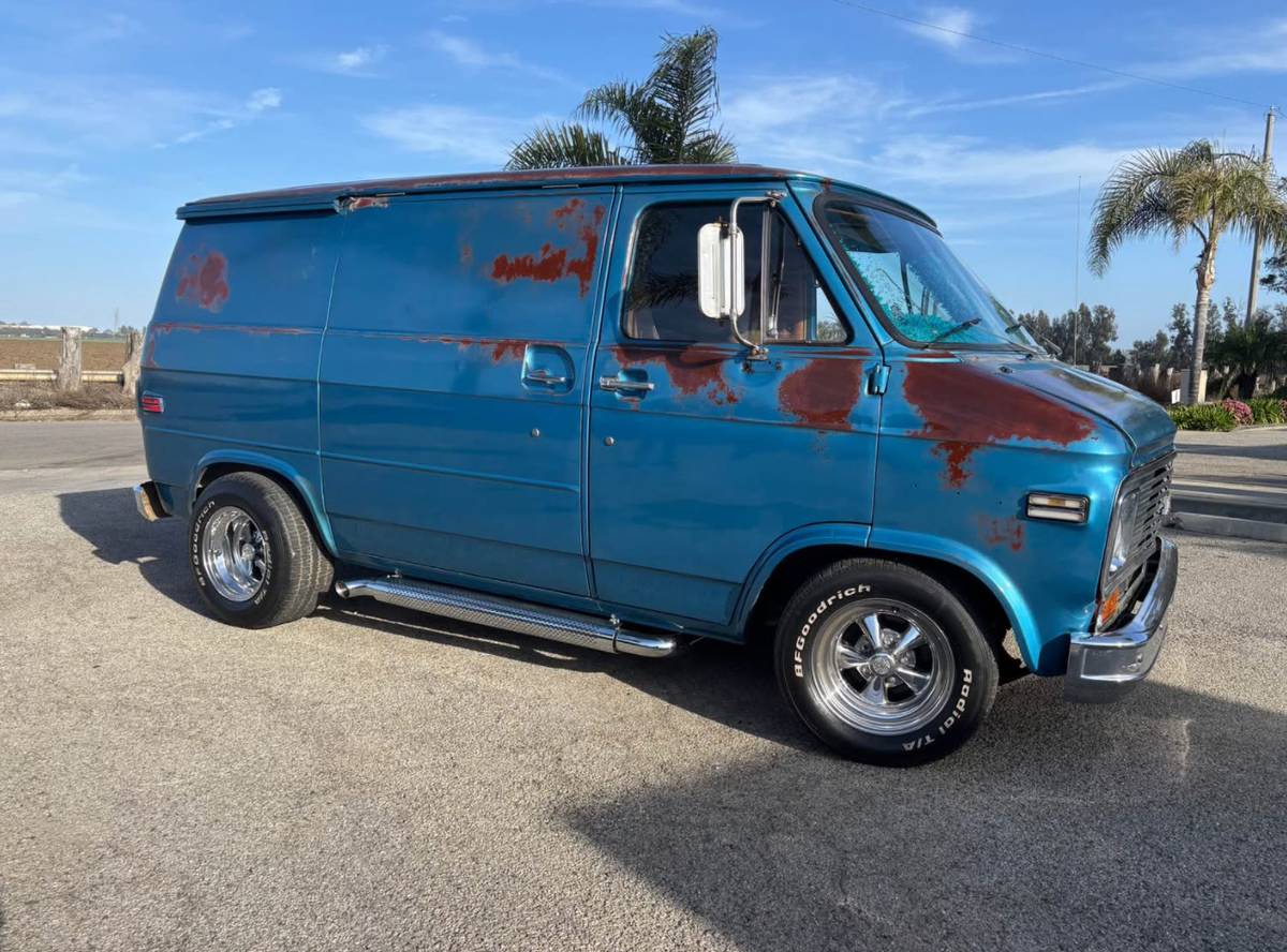 Chevy-g10-1979-blue-7