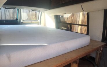 Chevy-g20-mark-iii-1995-blue-20