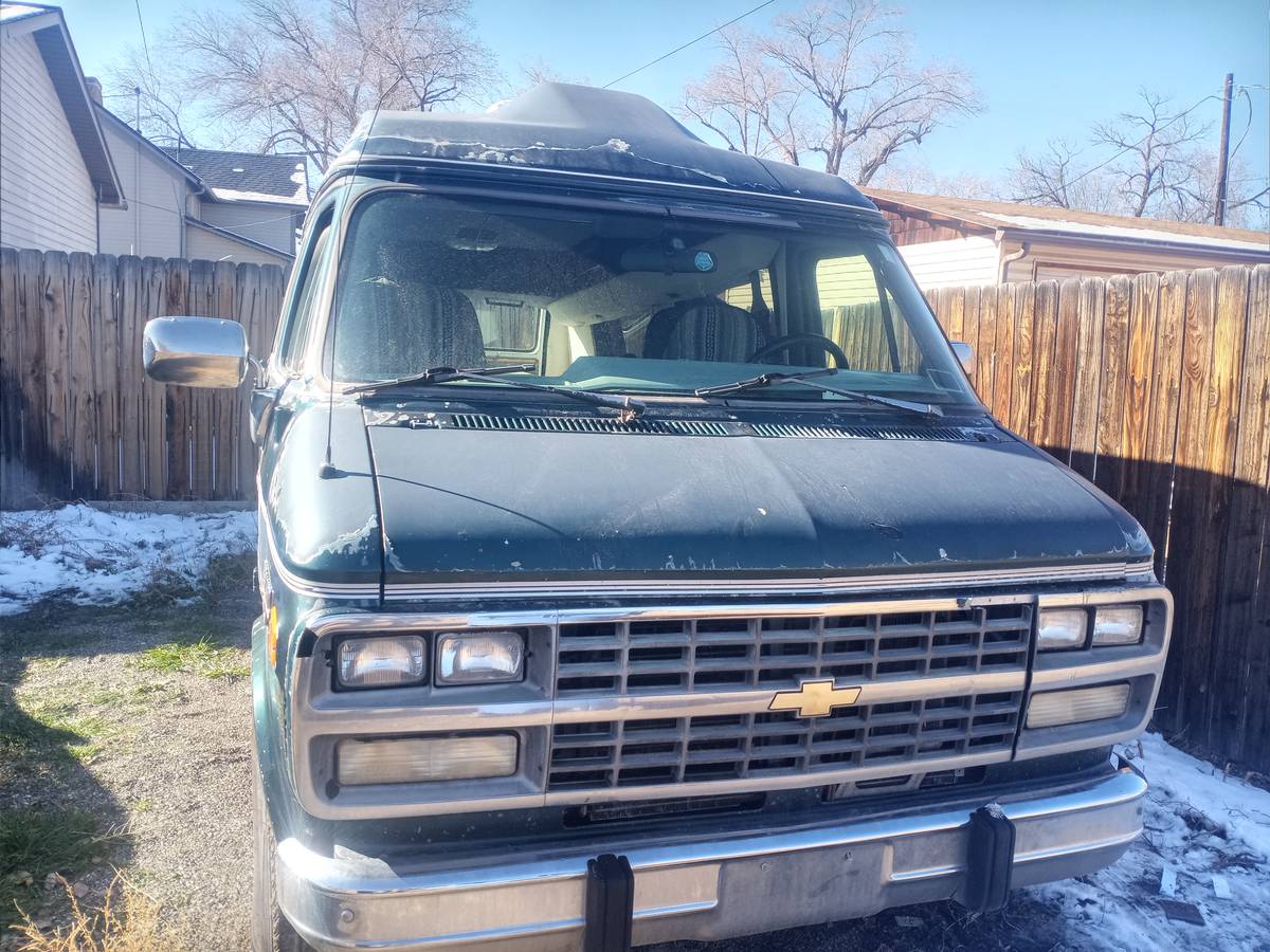 Chevy-g20-mark-iii-1995-blue-4