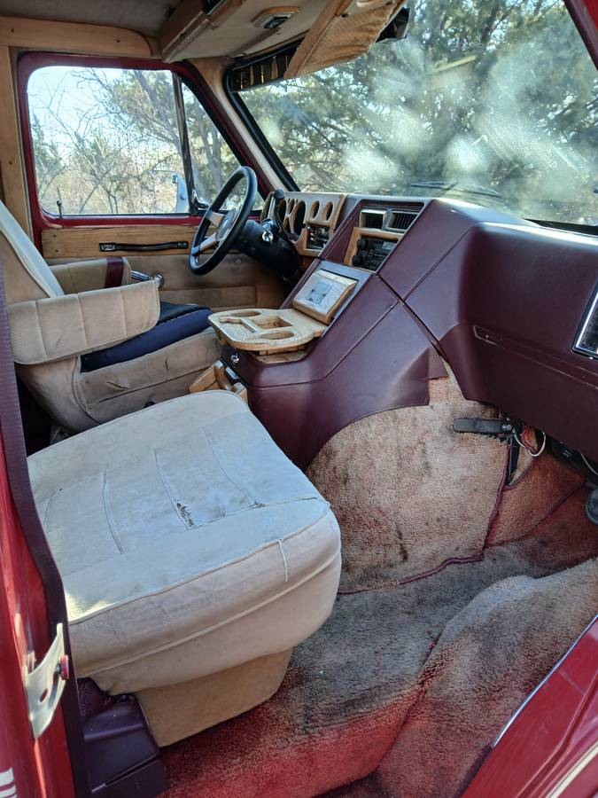 Chevy-g20-sportvan-1988-red-6