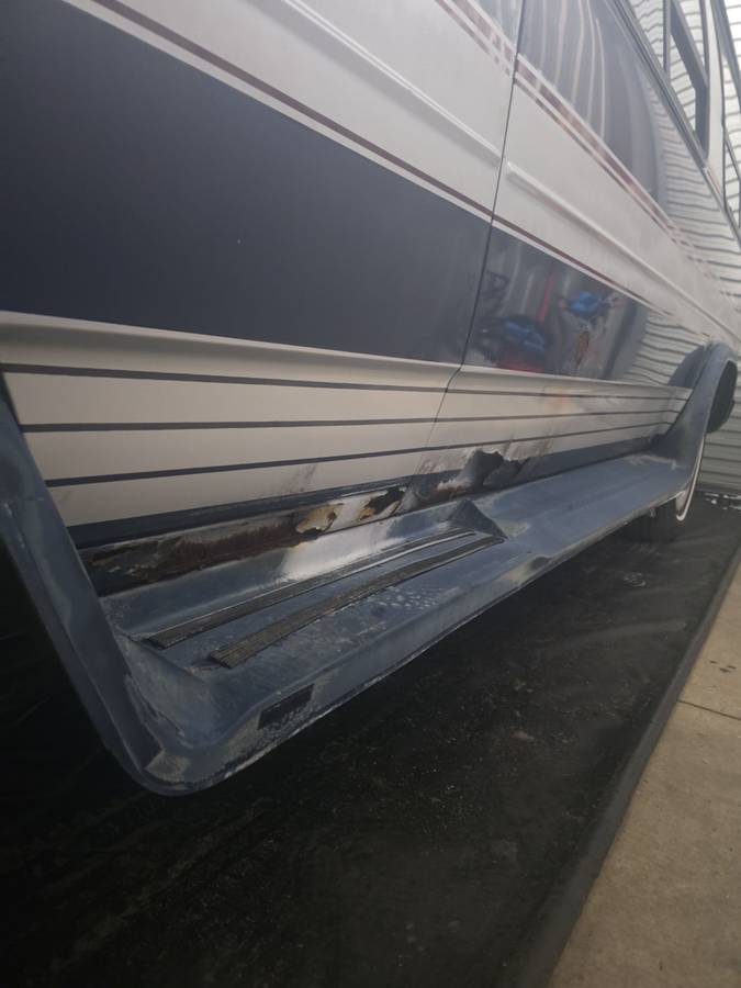 Chevy-g20-van-1989-grey-7