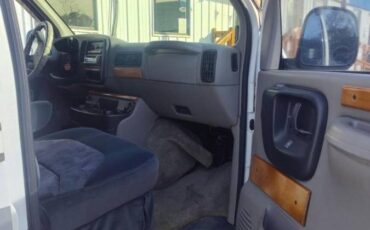 Chevy-g20-van-1996-11