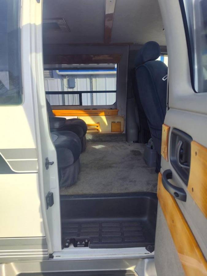 Chevy-g20-van-1996-14