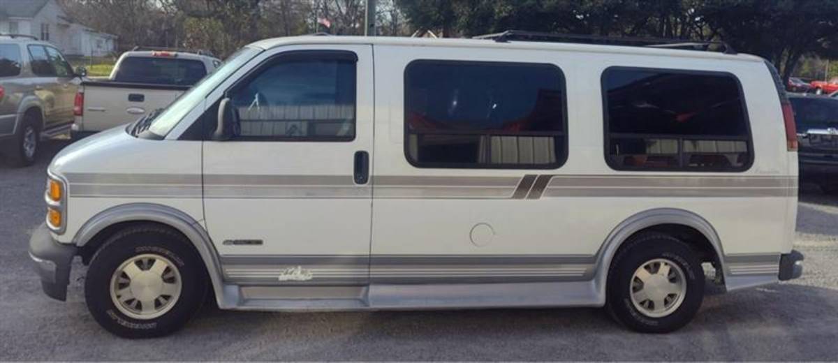 Chevy-g20-van-1996-5